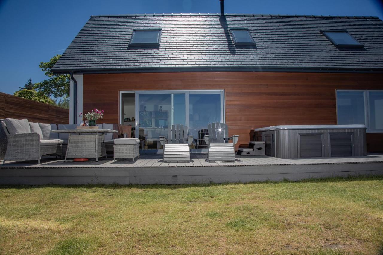 Villa Litua Luxury Self-Catering With Stunning Sea Views à Arisaig Extérieur photo