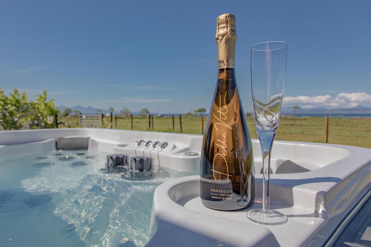 Villa Litua Luxury Self-Catering With Stunning Sea Views à Arisaig Extérieur photo